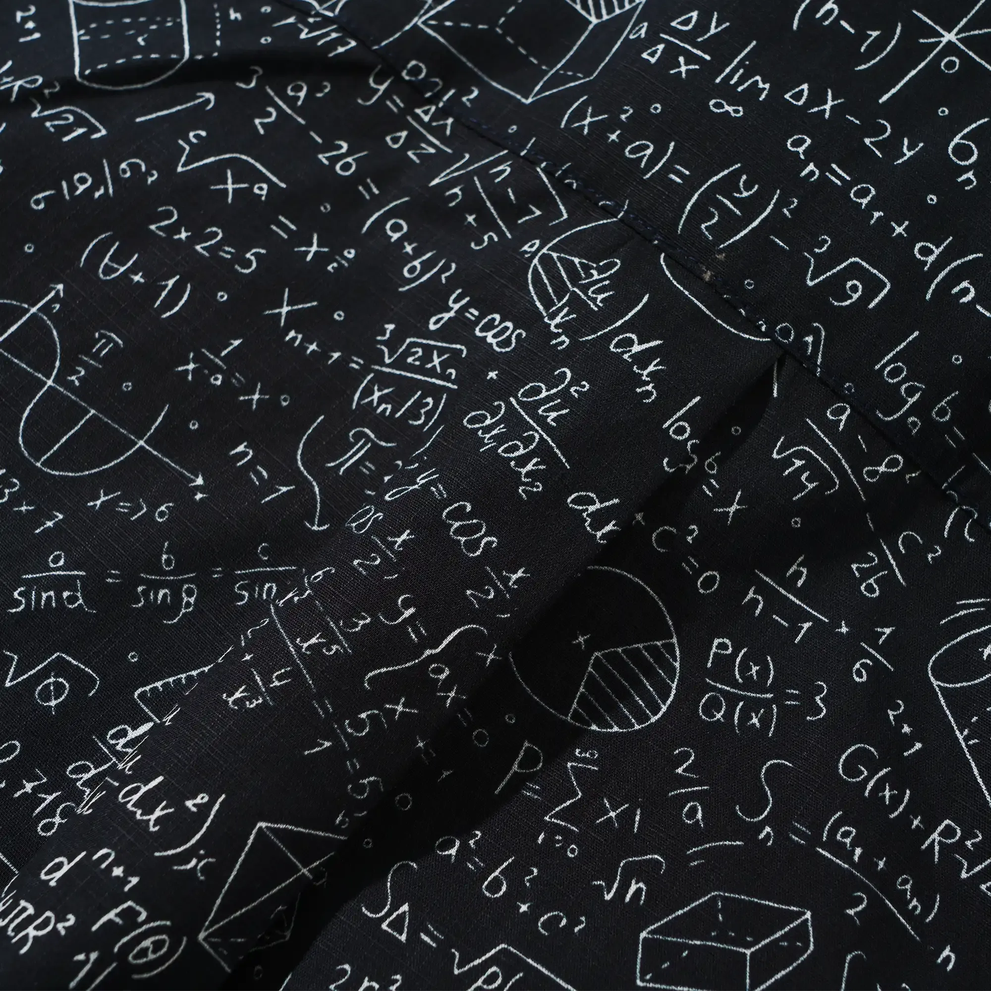 Geek Chic Men's Hawaiian Shirt Short Sleeve Button-down 100% Cotton Black Aloha The Problem Solver Math Formula Physics Equation Science Chalkboard